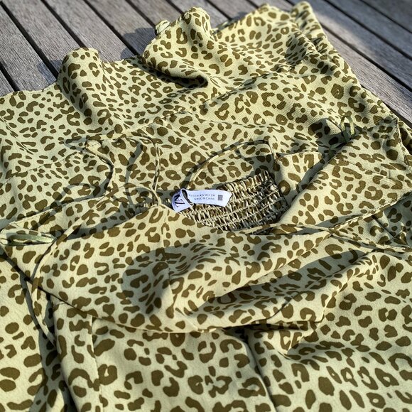ZARA Olive Green Leopard Print Mini Dress XS - Picture 6 of 9